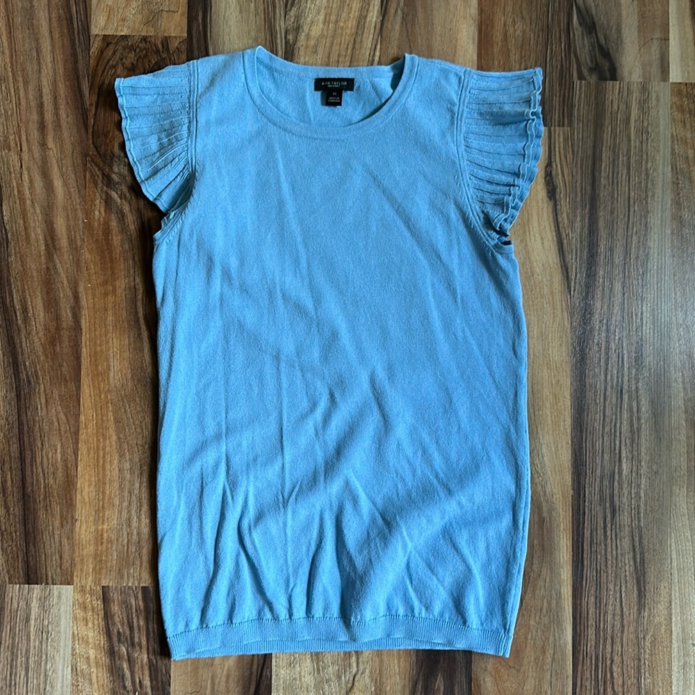 Ann Taylor Factory Blue Knit Top Size XS
